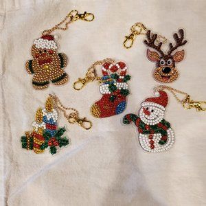 Set of 5 Finished Diamond Painting Christmas Ornaments/Keychains